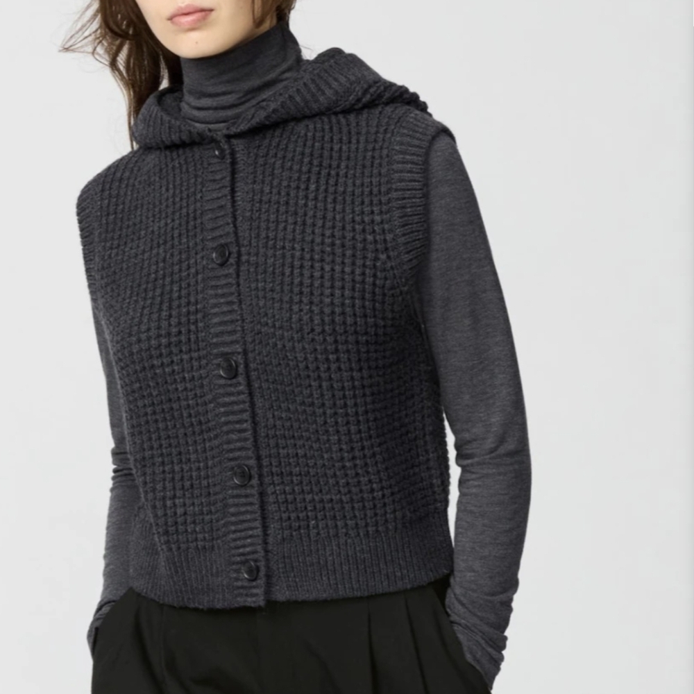 Uniqlo C Women's Waffle Knit Hooded Cropped Vest